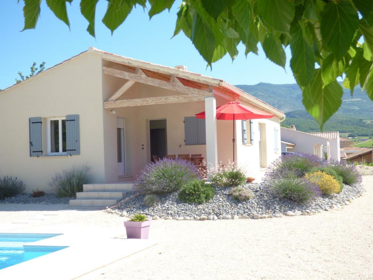 Les Hauts De Jallia Sainte-Jalle Exterior photo